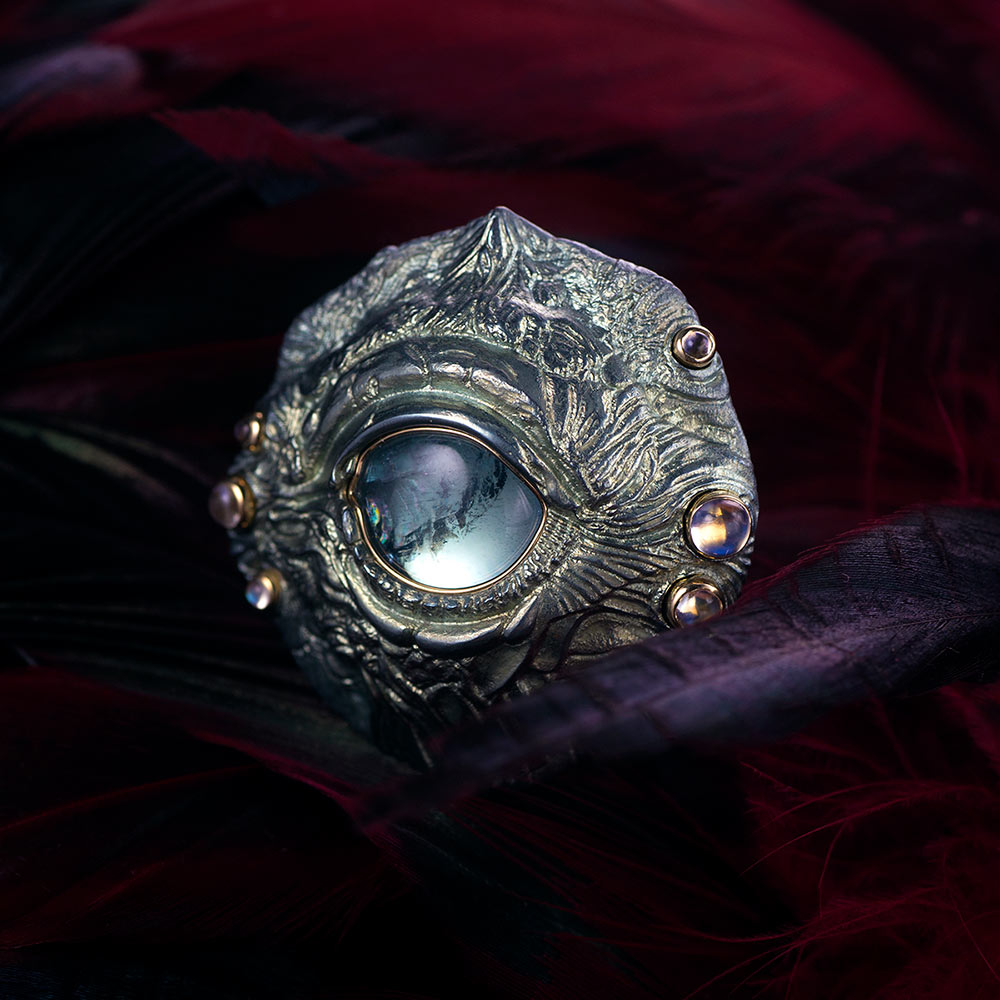 Кольцо и брошь «Глаз Создателя» от Рема Султанова